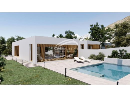 Villa in Finestrat, Alicante