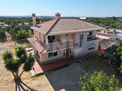 Μονοκατοικία σε Faro, Distrito de Faro