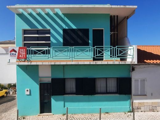 Semidetached House in Lagos, Distrito de Faro