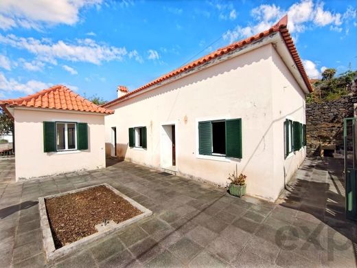 Luxus-Haus in Funchal, Madeira
