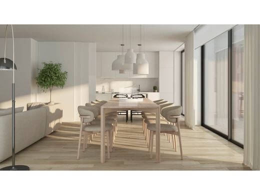 Apartment / Etagenwohnung in Vila Nova de Gaia, Distrito do Porto