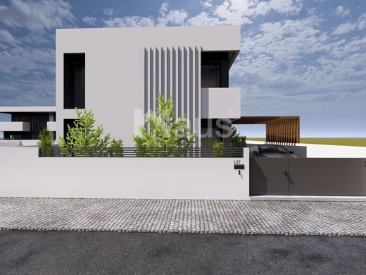 Casa Geminada - Montijo, Setúbal