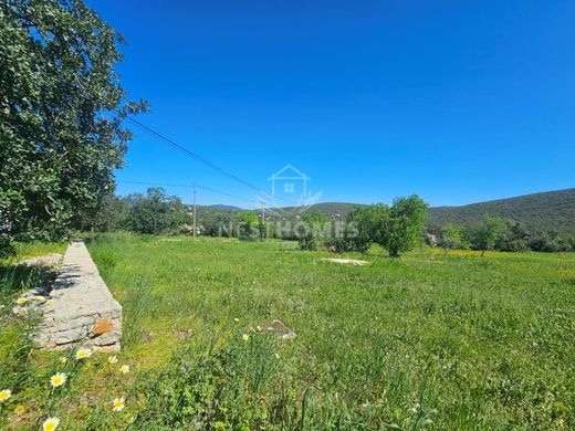 Land in Loulé, Distrito de Faro