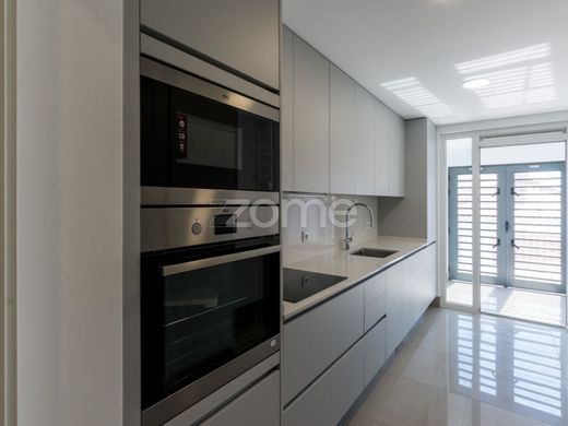 Appartamento a Loures, Lisbona