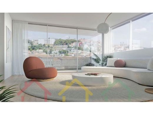 Apartment / Etagenwohnung in Vila Nova de Gaia, Distrito do Porto