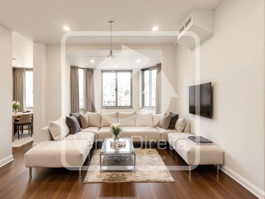 아파트 / Avenidas Novas, Lisbon