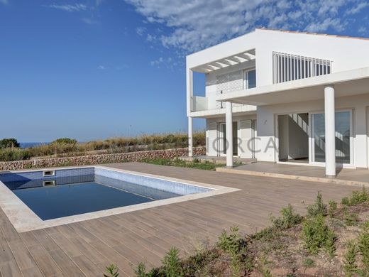 Luxury home in Mercadal, Province of Balearic Islands