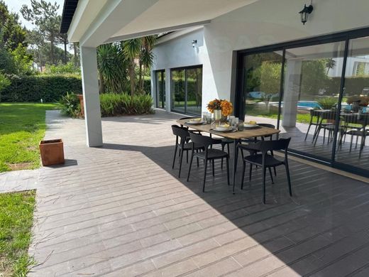 Luksusowy dom w Charneca de Caparica, Almada