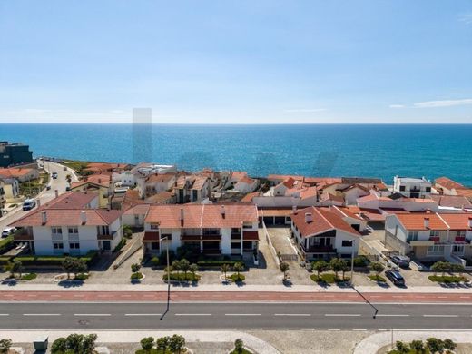 Luxus-Haus in Marinha Grande, Distrito de Leiria