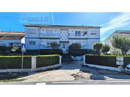 Appartementencomplex in Óbidos, Distrito de Leiria