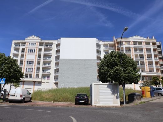 Αγροτεμάχιο σε Αμαδόρα, Amadora