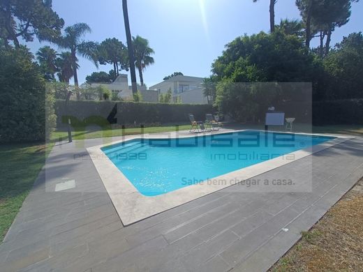 Luksusowy dom w Charneca de Caparica, Almada
