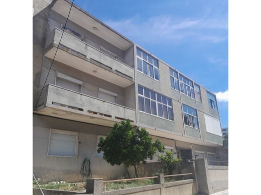 Edificio en Almada, Setúbal