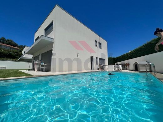 Πολυτελή κατοικία σε Arcos de Valdevez, Distrito de Viana do Castelo