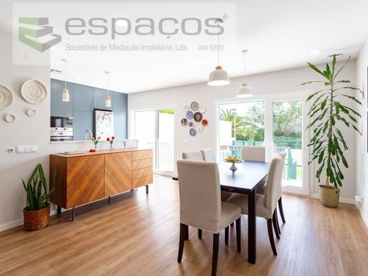 Casa Geminada - Loures, Lisboa