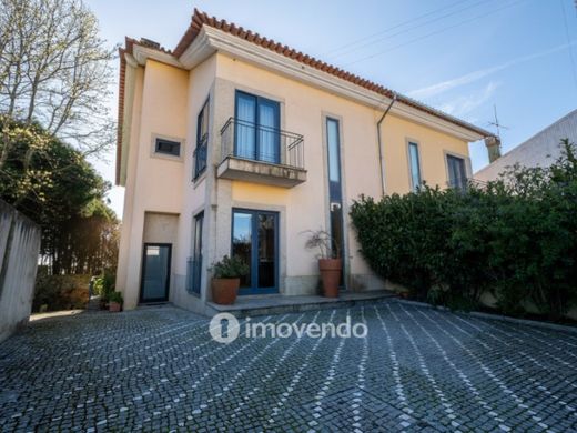 Casa di lusso a Espinho, Distrito de Aveiro