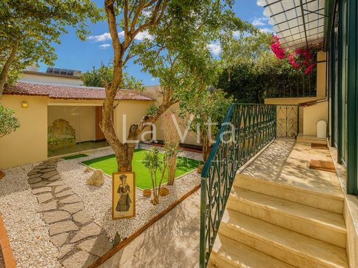 Semidetached House in Cascais, Lisbon