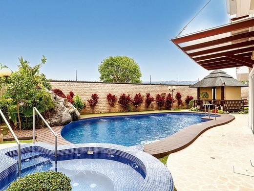 Luxe woning in San José, Cantón de San José