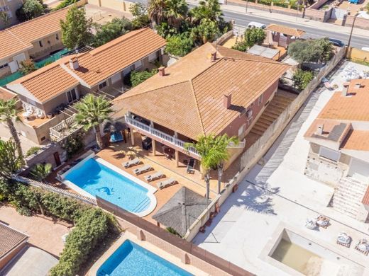 Villa en Busot, Provincia de Alicante
