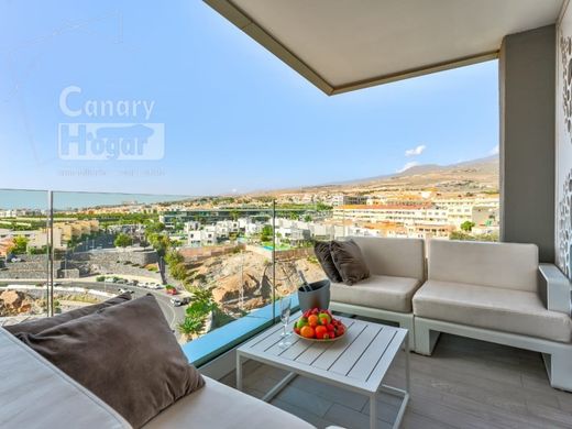 Apartment / Etagenwohnung in Adeje, Provinz Santa Cruz de Tenerife