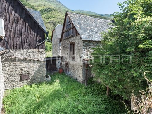 Land in Vielha e Mijaran, Province of Lleida