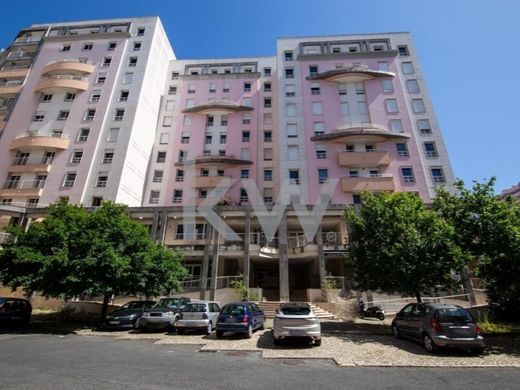 Apartment / Etagenwohnung in Lissabon, Lisbon