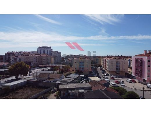 Land in Sintra, Lisbon