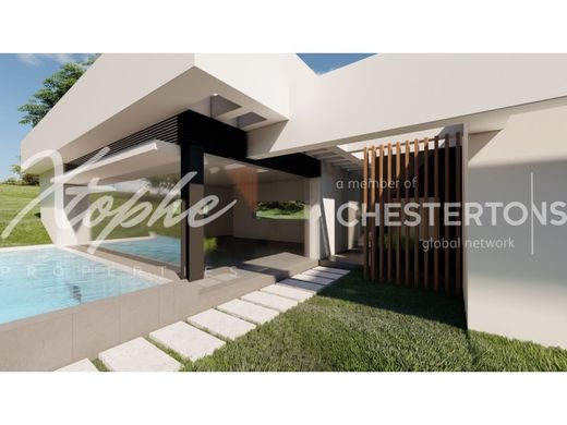 ‏קרקע ב  לולה, Loulé