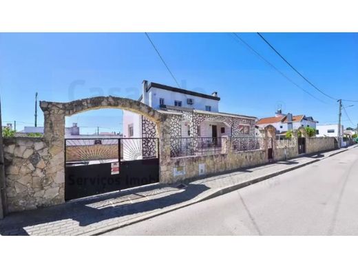 Detached House in Seixal, Distrito de Setúbal