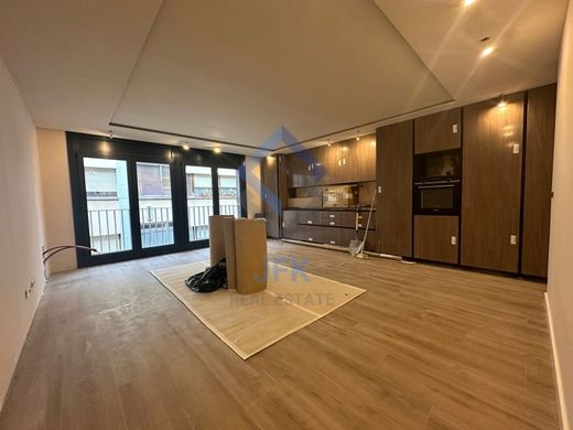 Apartment / Etagenwohnung in Escaldes-Engordany