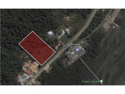 Grond in Kampong Kota Batu