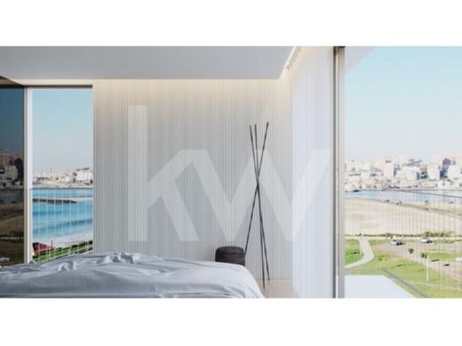 Apartment / Etagenwohnung in Vila Nova de Gaia, Distrito do Porto