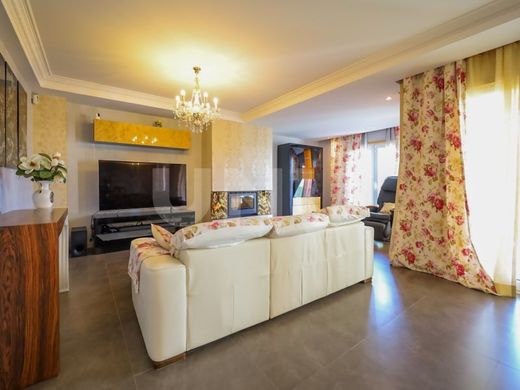 Συγκρότημα ανεξάρτητων κατοικιών σε Loulé, Distrito de Faro