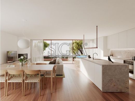 豪宅  加亚新城
, Vila Nova de Gaia