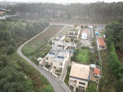 Grundstück in Vila Nova de Gaia, Distrito do Porto
