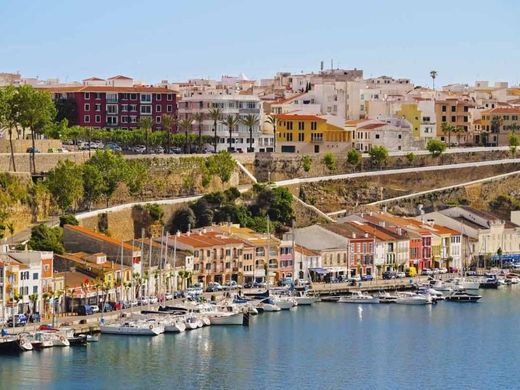 Maó, Illes Balearsの高級住宅