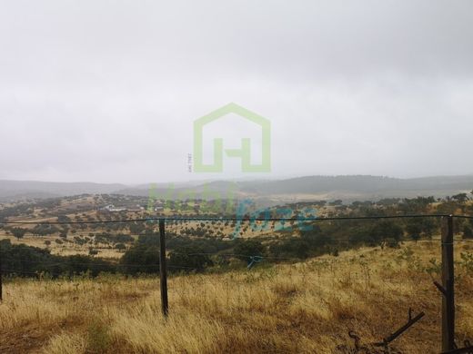 Fattoria a Alandroal, Distrito de Évora