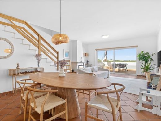 Semidetached House in Óbidos, Distrito de Leiria