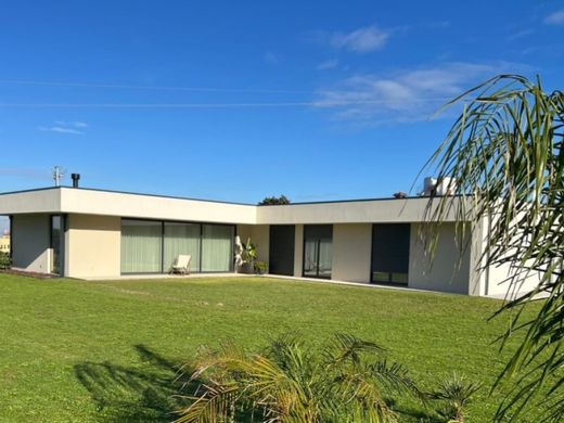 Casa di lusso a Vila Nova de Cerveira, Distrito de Viana do Castelo