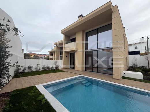 Luxury home in Cascais, Lisbon