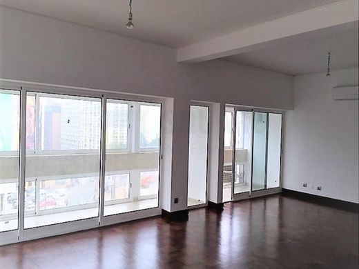 Appartamento a Luanda, Luanda Province