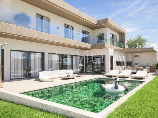 Detached House in Cascais, Lisbon