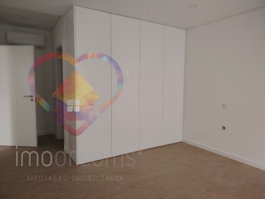 Apartment / Etagenwohnung in Aveiro, Distrito de Aveiro