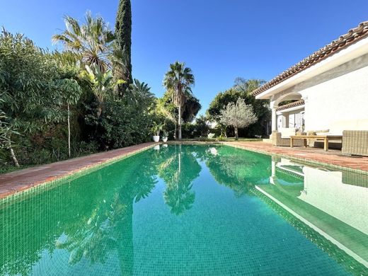 Detached House in Estepona, Malaga