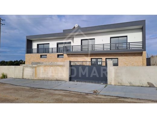 Luxury home in São Martinho do Porto, Alcobaça