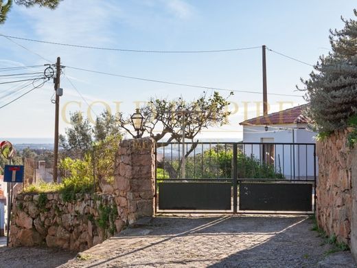 Casa Independente - Cascais e Estoril, Cascais