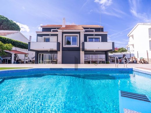 Detached House in Seixal, Distrito de Setúbal