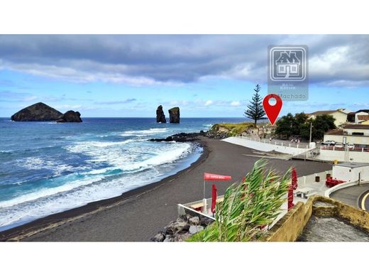 Terreno - Ponta Delgada, Açores