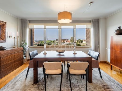 Apartment / Etagenwohnung in Matosinhos, Distrito do Porto
