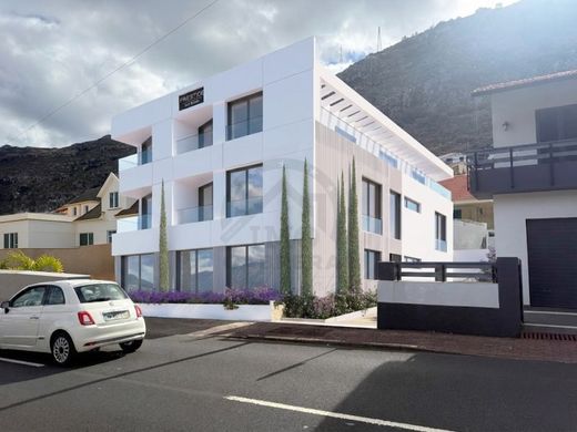 Appartamento a Machico, Madeira